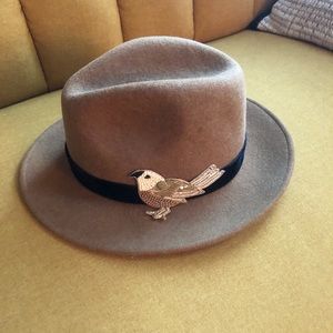 Taupe felt hat